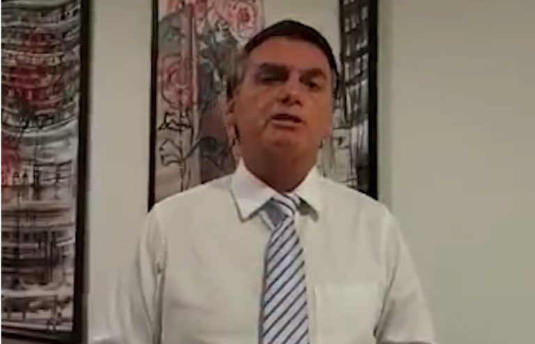 Bolsonaro Chama De Bandido Quem Atira Em Policial A Trombeta