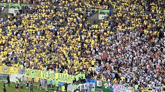 Torcedora Argentina Presa Por Suspeita De Racismo No Maracan