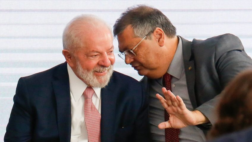 Lula e Dino conversando