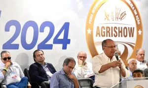 Alckmin representa Lula na abertura da AgriShow, em Ribeirão Preto (SP), mas sem público