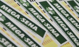 Ninguém acerta as seis dezenas da Mega-Sena e prêmio acumula para R$ 6,5 milhões