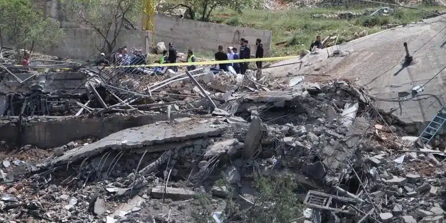 AGORA: Israel bombardeia fábrica de armas no Líbano; VEJA VÍDEO - A ...