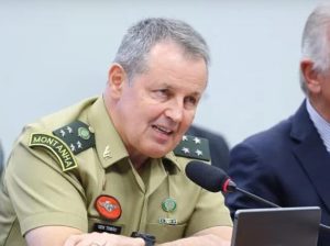 Comandante do Exército defende chefe militar do Planalto no 8/1: ‘Cumpria ordens e evitou que fosse derramado sangue’