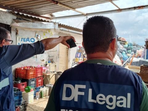 c3561542-dengue-lixo-df-legal-entulho-frt-ag-brasilia.jpeg