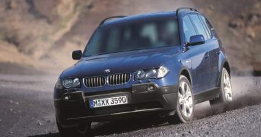 BMW X3 primeira geração.