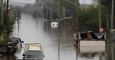 porto-alegre-continua-parcialmente-inundada-1000x600.jpg